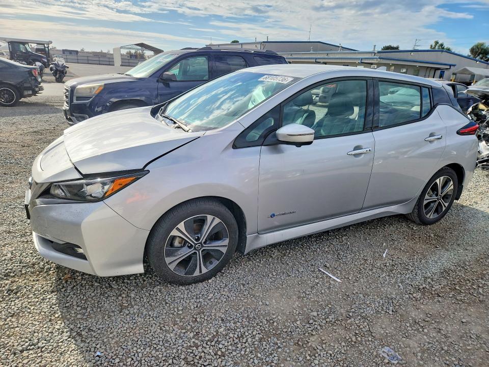2018 NISSAN LEAF SL