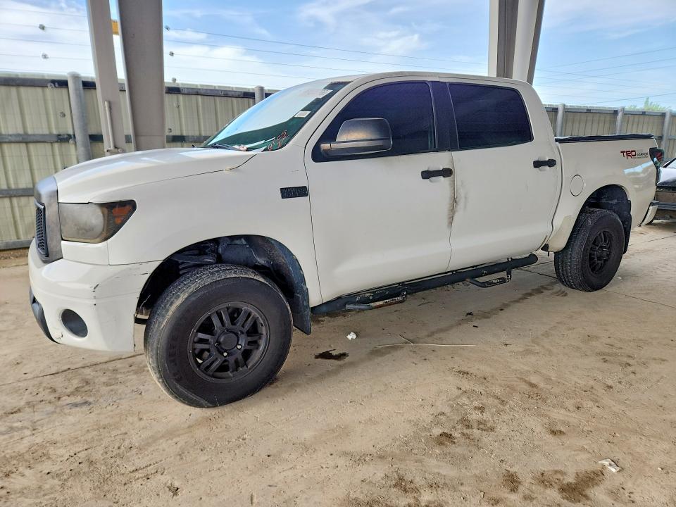2011 TOYOTA TUNDRA CREWMAX SR5